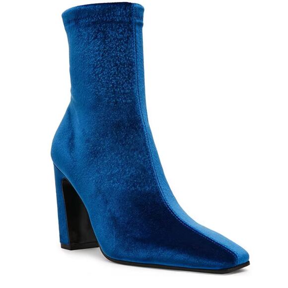 Steve Madden Whimsigoth Goth Velvet Vinka Square Toe Ankle Boots Blue sz 6.5 NEW - Picture 2 of 10